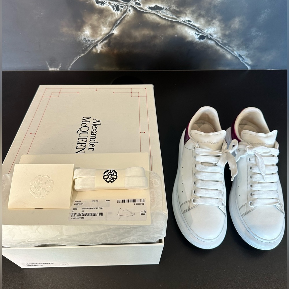Alexander McQueen Oversize Sneakers White/Pink Chrome